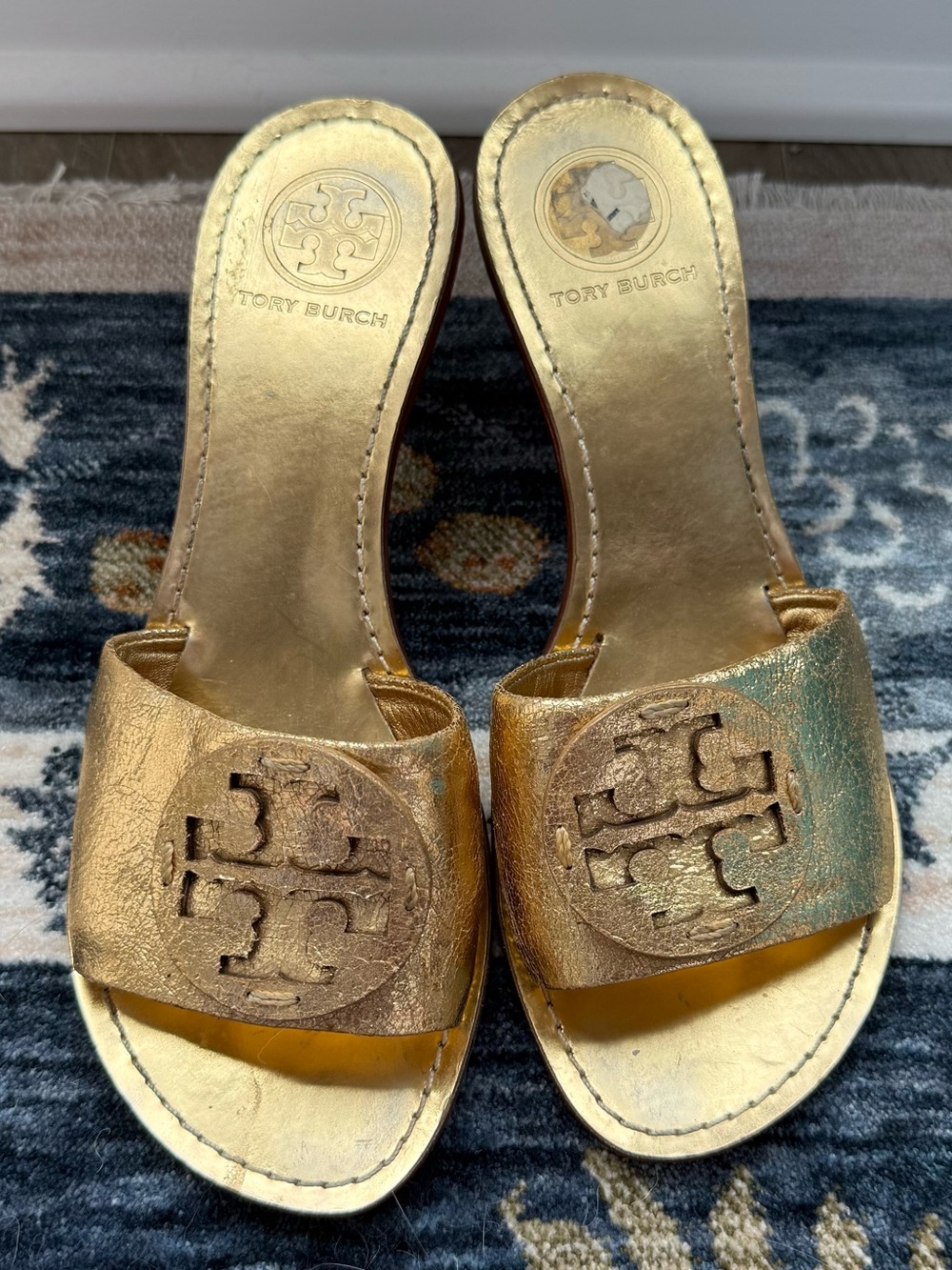 Tory Burch Aerin Metallic Gold Foil Kitten Heel Slides Size 7